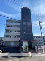 香川県高松市郷東町の賃貸マンションの外観