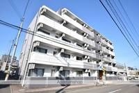 レーベンス柏木105の外観