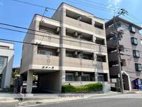 カドーラの外観