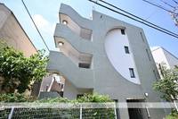 東京都世田谷区野毛2丁目の賃貸マンションの外観