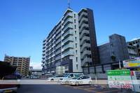 福岡県福岡市博多区榎田1丁目の賃貸マンションの外観
