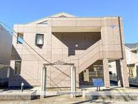 愛媛県松山市北吉田町の賃貸アパートの外観
