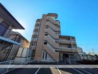 岡山県倉敷市玉島上成の賃貸マンションの外観