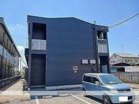 レオパレスシュトラールの外観