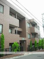 神奈川県川崎市宮前区東有馬1丁目の賃貸マンションの外観