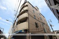 ステイツ豊中本町ビルの外観
