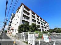 岡山県倉敷市西富井の賃貸マンションの外観