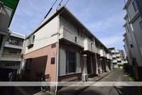 沼影熊木ハイツの外観
