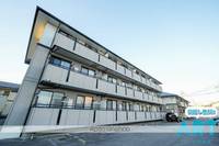 サンシャインハイツ A棟の外観