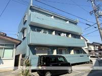 滋賀県彦根市中藪町の賃貸アパートの外観