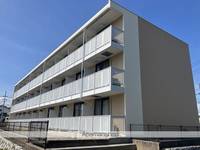 レオパレスさくら館の外観