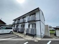 シャトル西春日 B棟の外観