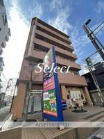 ヨコハマKYTビルディングの外観
