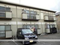 ファミールリラC202号室の外観