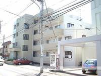 小川第1マンションの外観