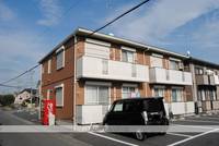 ツインシャーメゾンC棟101の外観