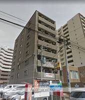 クイーンズ九大前の外観