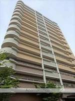 ライオンズマンション中津の外観