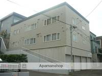 北海道札幌市白石区本郷通1丁目北の賃貸アパートの外観