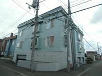 シェーンブルン月寒東204の外観