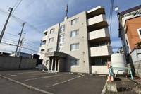 コスモス福井の外観