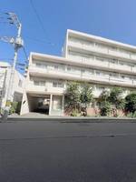 マリオン桑園の外観