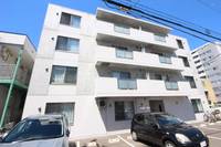 グランディール南五条の外観