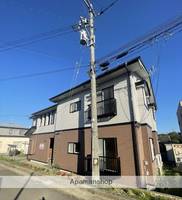 秋田県潟上市天王字追分西の賃貸アパートの外観