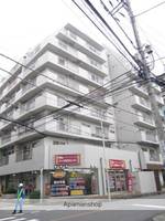 浦和仲町スカイマンションの外観