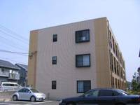 アンプルール フェール SURIEの外観