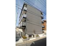 レオパレス浦和常盤の外観