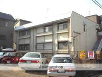 パレーシャル山本の外観