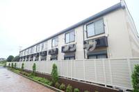 レオパレスミヤウラの外観