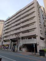 東京都三鷹市下連雀3丁目の賃貸マンションの外観
