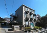 レオパレスフルマークの外観