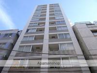 東京都千代田区神田錦町1丁目の賃貸マンションの外観