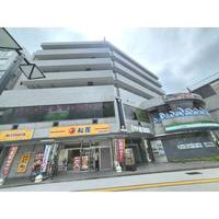 アーベインハイツ(事務所・店舗は松岡ビル)の外観