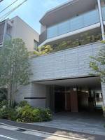 東京都世田谷区代田3丁目の賃貸マンションの外観