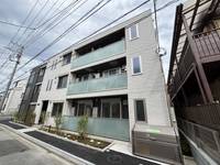 セレスティア西綾瀬の外観