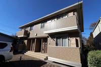 シャルメゾン A棟の外観