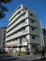 ドゥーエ東陽町の外観