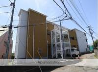 神奈川県伊勢原市石田の賃貸アパートの外観