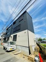 神奈川県鎌倉市岡本2丁目の賃貸アパートの外観