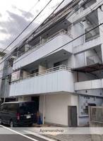YTビルの外観
