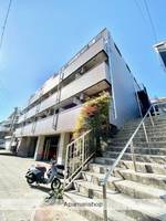 神奈川県横浜市戸塚区上倉田町の賃貸マンションの外観