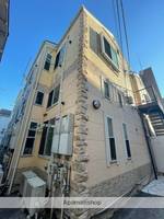 神奈川県横浜市南区清水ケ丘の賃貸アパートの外観