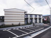 レオパレスWEST PLACEの外観