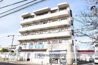 神奈川県伊勢原市伊勢原4丁目の賃貸マンションの外観