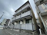 レオパレスグリーンプラザ湘南の外観