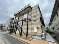 レオパレスグランの外観